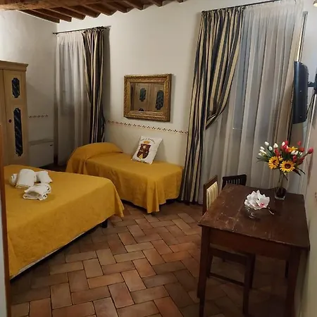 Baldovino Di Monte Couette-café Monte San Savino