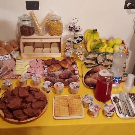 Baldovino Di Monte Couette-café Monte San Savino